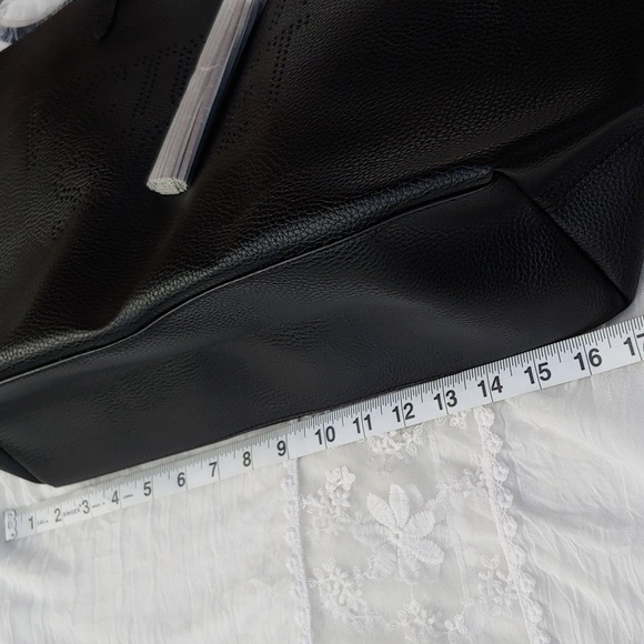 Victoria's Secret Black and Silver Synthetic Leather Tote - Picture 10 of 12